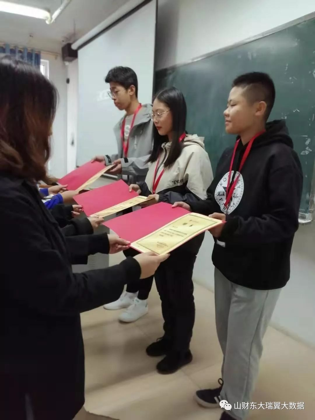 微信图片_20220421111405.png